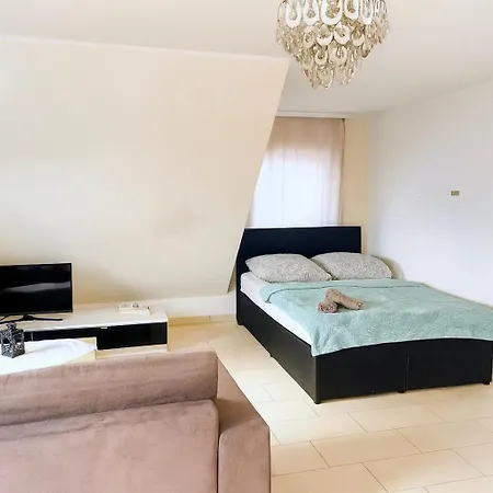 Deluxe Diamond * Friedrichshafen